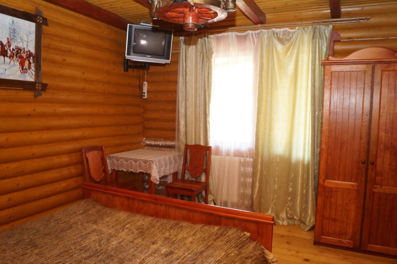 Отель Норіс Мигово Экстерьер фото